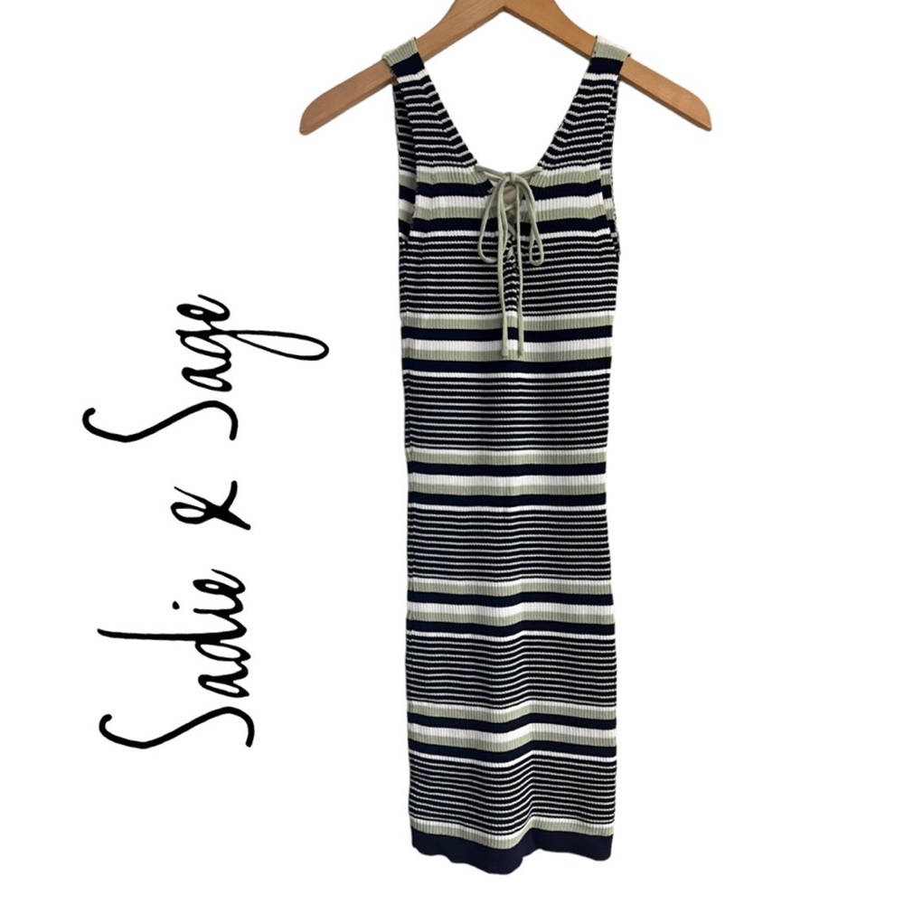 SADIE & SAGE Stretchy Striped Bodycon Dress Size M Lace-Up / Navy Green White